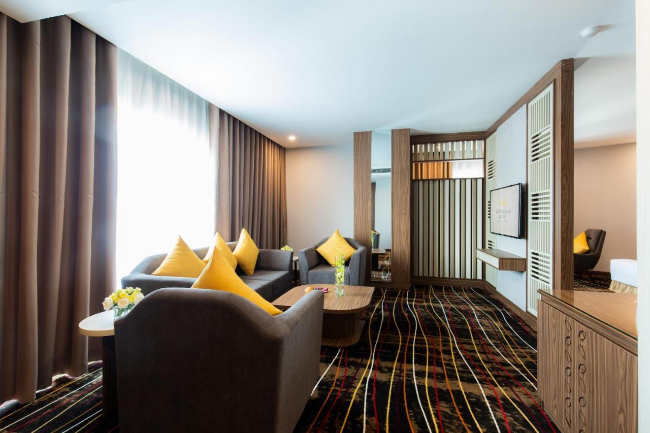เมืองทั่ญ ลักชัวรี เวียนเจียว ญาจาง โฮเทล Hotel ภายนอก รูปภาพ
