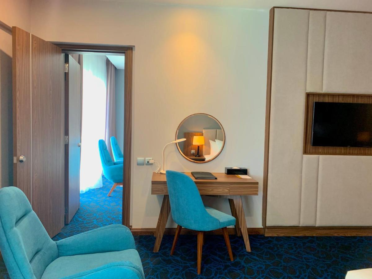 เมืองทั่ญ ลักชัวรี เวียนเจียว ญาจาง โฮเทล Hotel ภายนอก รูปภาพ